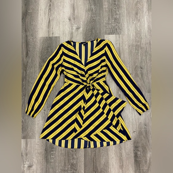 Express S Yellow/Navy Blue Striped Dress, Used, Quantity 1 available. - Picture 13 of 13